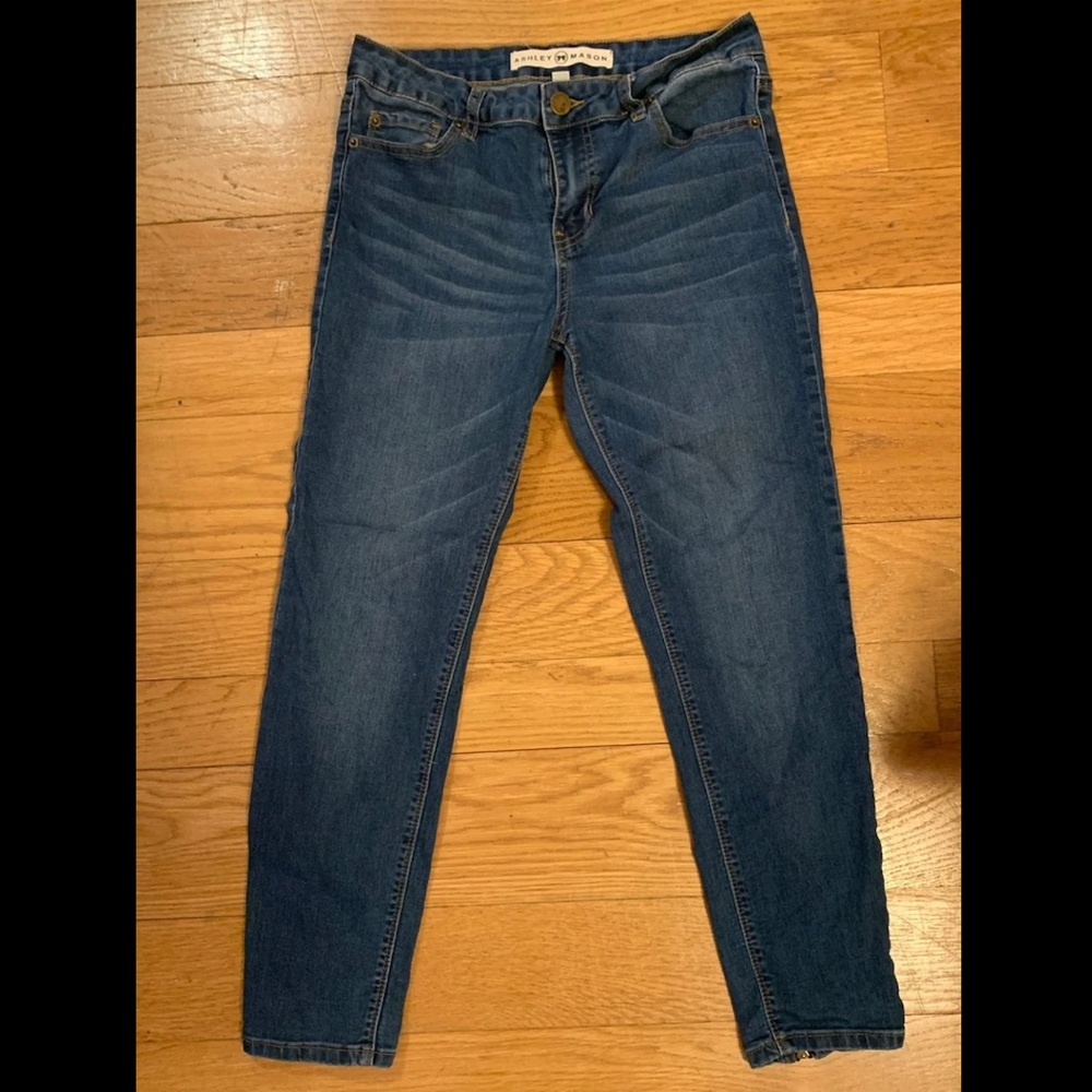 Ashley Mason Skinny Jeans